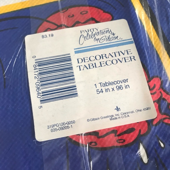 Vintage Disney Party Paper Table Cover - Picture 3 of 4